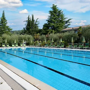 4* Hotel Park Oasi
