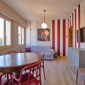  Apartment Apartmentsgarda - Residenza Antiche Mura